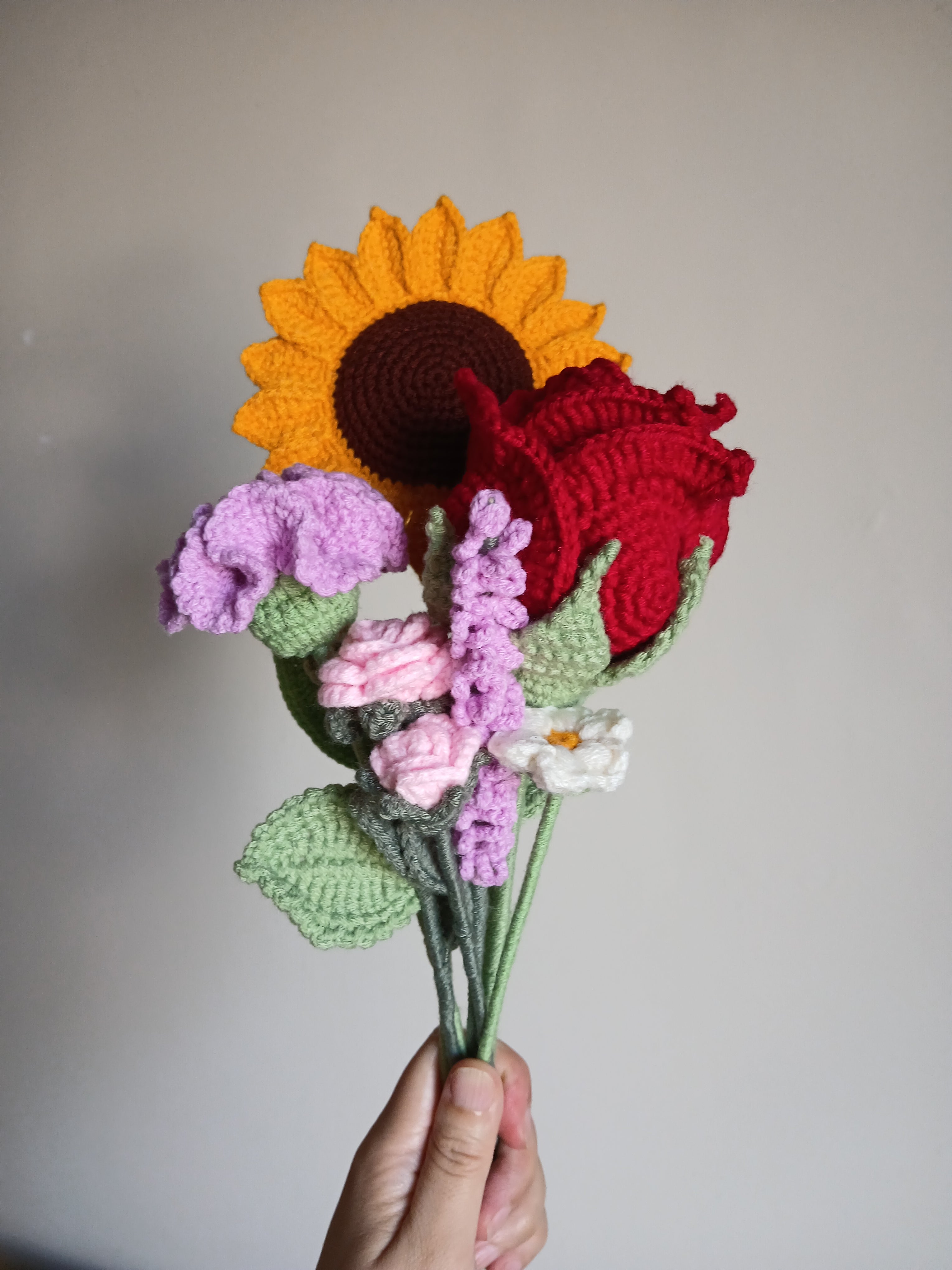 Red Rose Love Bloom Bouquet