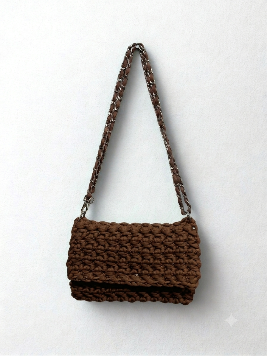 Green Tshirt Yarn Crochet Clutch